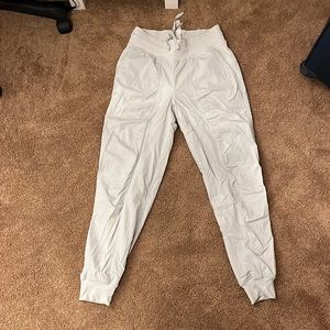 Lululemon double lined joggers
